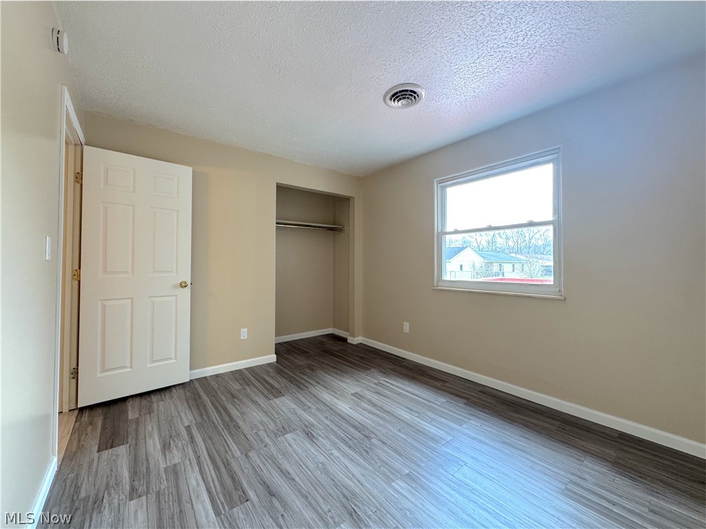 18066 Hillcrest Drive Lake Milton OH 44429