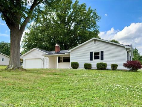 1008 Columbus Circle S Ashland OH 44805