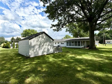 1008 Columbus Circle S Ashland OH 44805