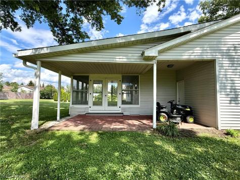 1008 Columbus Circle S Ashland OH 44805