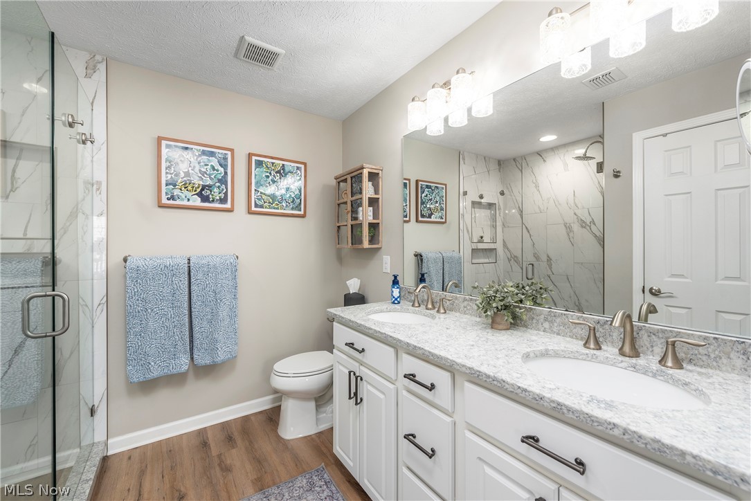 10288 Maryland Street Aurora OH 44202