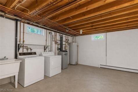8935 Oberlin Road Elyria OH 44035