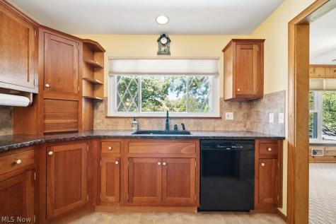 7988 Wright Road Broadview Heights OH 44147