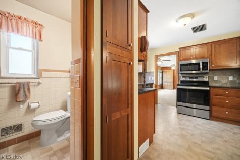7988 Wright Road Broadview Heights OH 44147