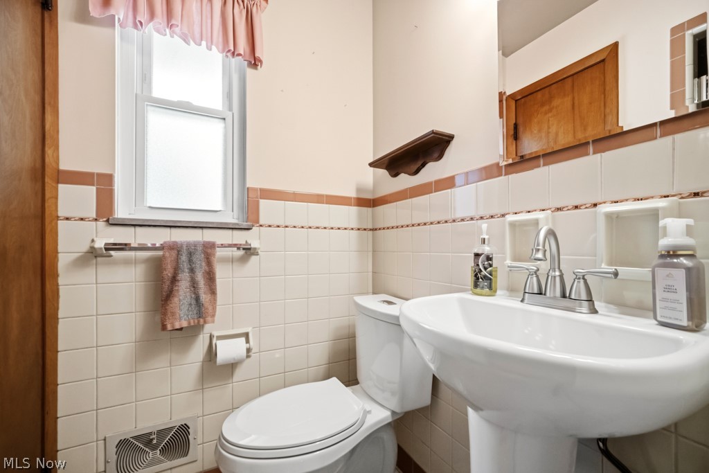 7988 Wright Road Broadview Heights OH 44147