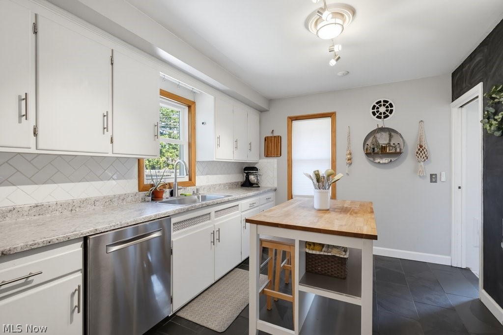 10358 Notabene Drive Parma Heights OH 44130