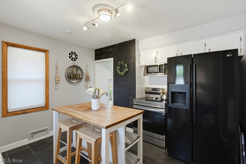10358 Notabene Drive Parma Heights OH 44130