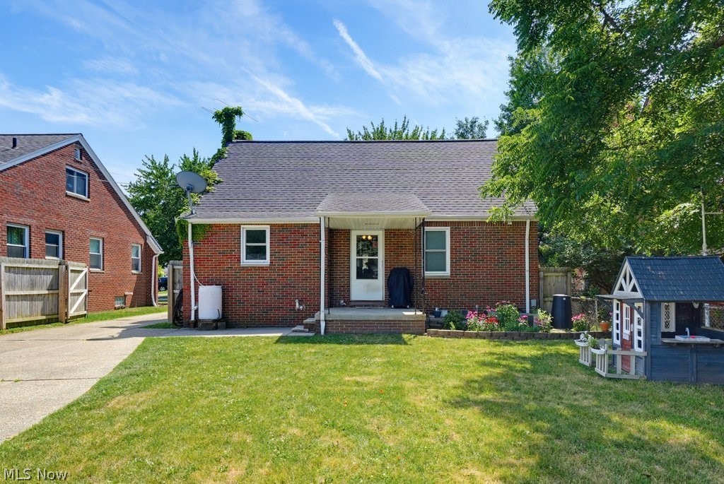 10358 Notabene Drive Parma Heights OH 44130