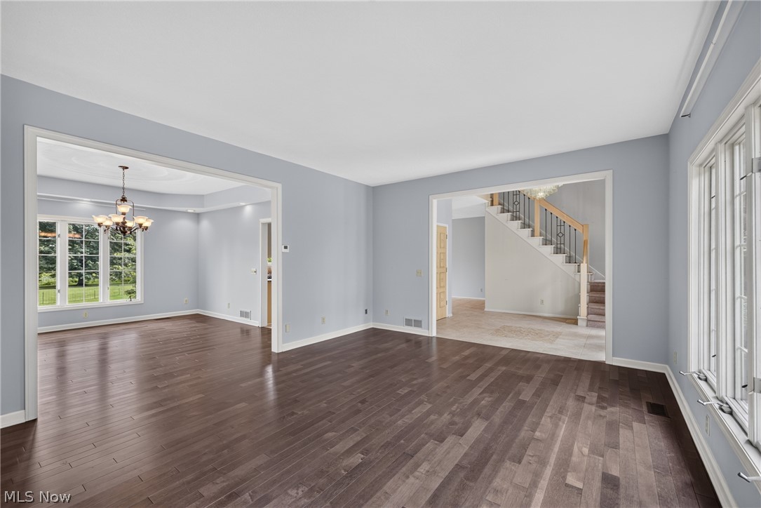 1343 Vermillion Drive Barberton OH 44203