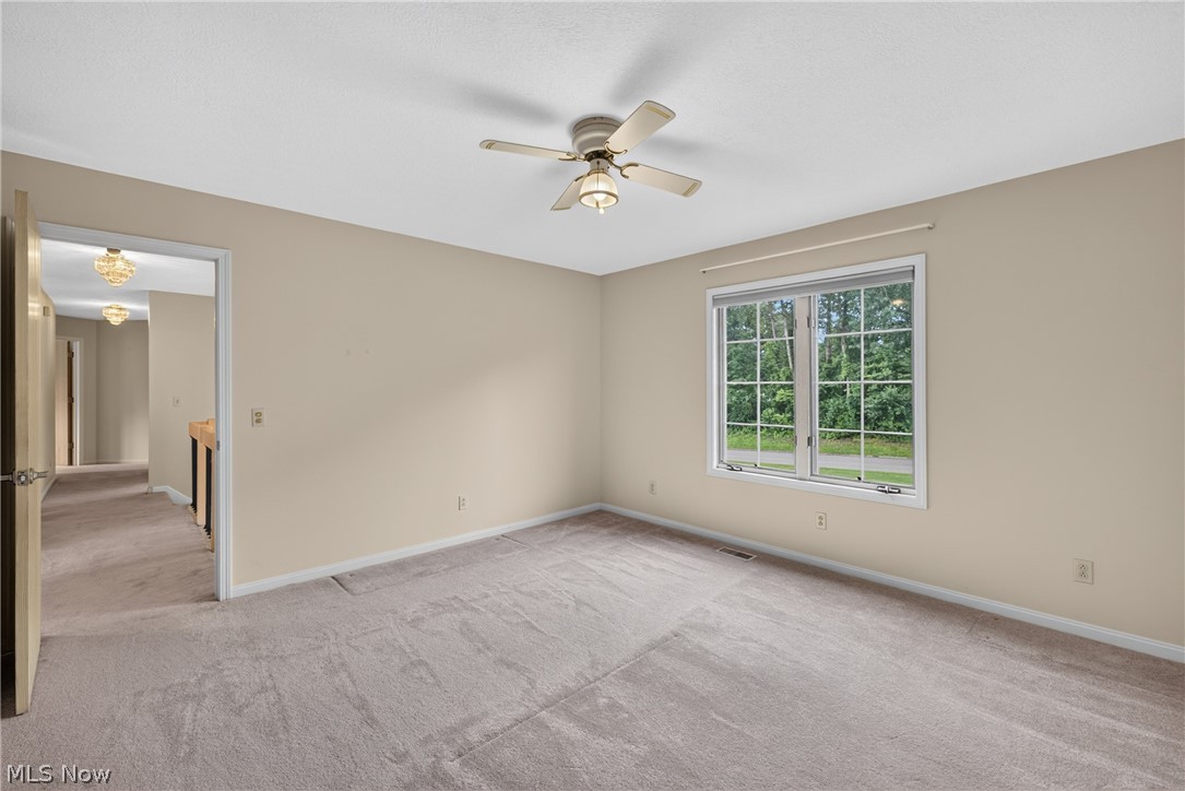 1343 Vermillion Drive Barberton OH 44203