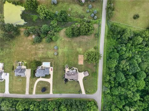 1343 Vermillion Drive Barberton OH 44203