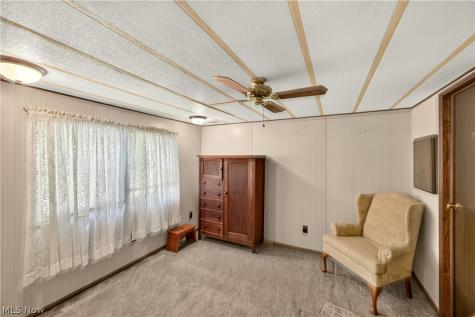 1219 Pasadena Boulevard NW North Canton OH 44720