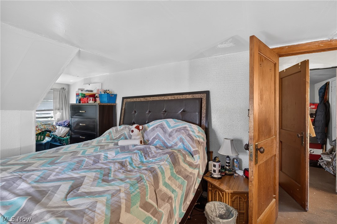 186 Parmely Avenue Elyria OH 44035