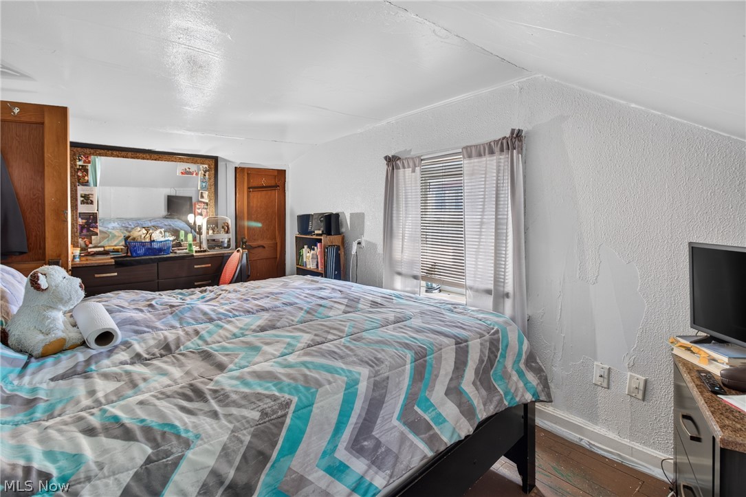 186 Parmely Avenue Elyria OH 44035