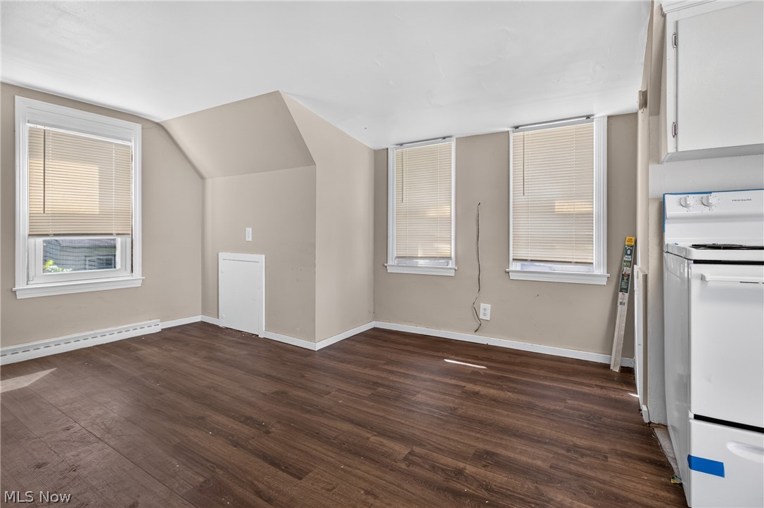 186 Parmely Avenue Elyria OH 44035