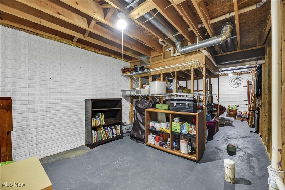 2615 Hampton Road Rocky River OH 44116