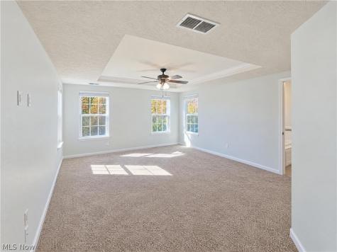 2746 Hunters Ridge Twinsburg OH 44087