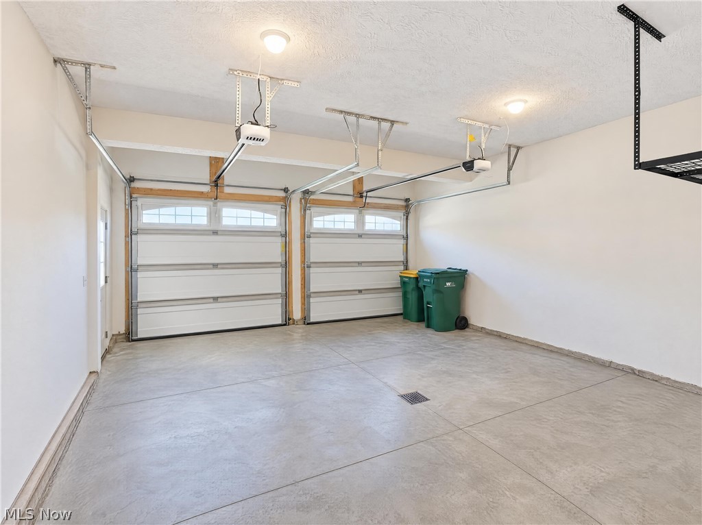 2746 Hunters Ridge Twinsburg OH 44087