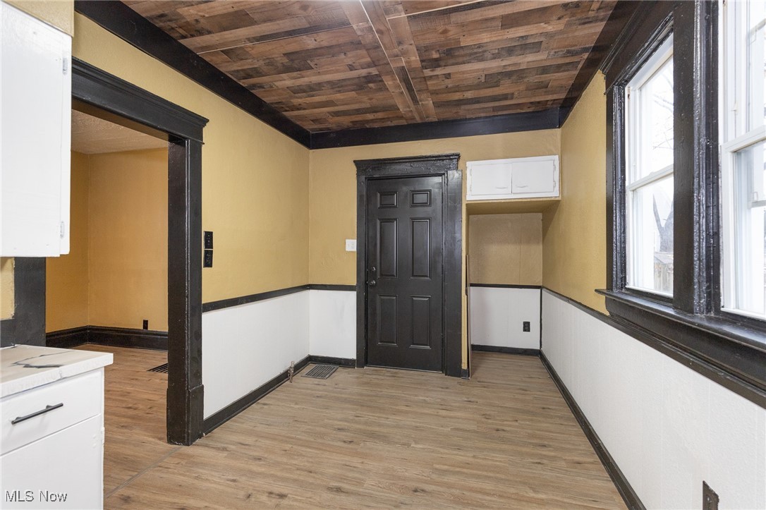 258 Oberlin Court Akron OH 44311