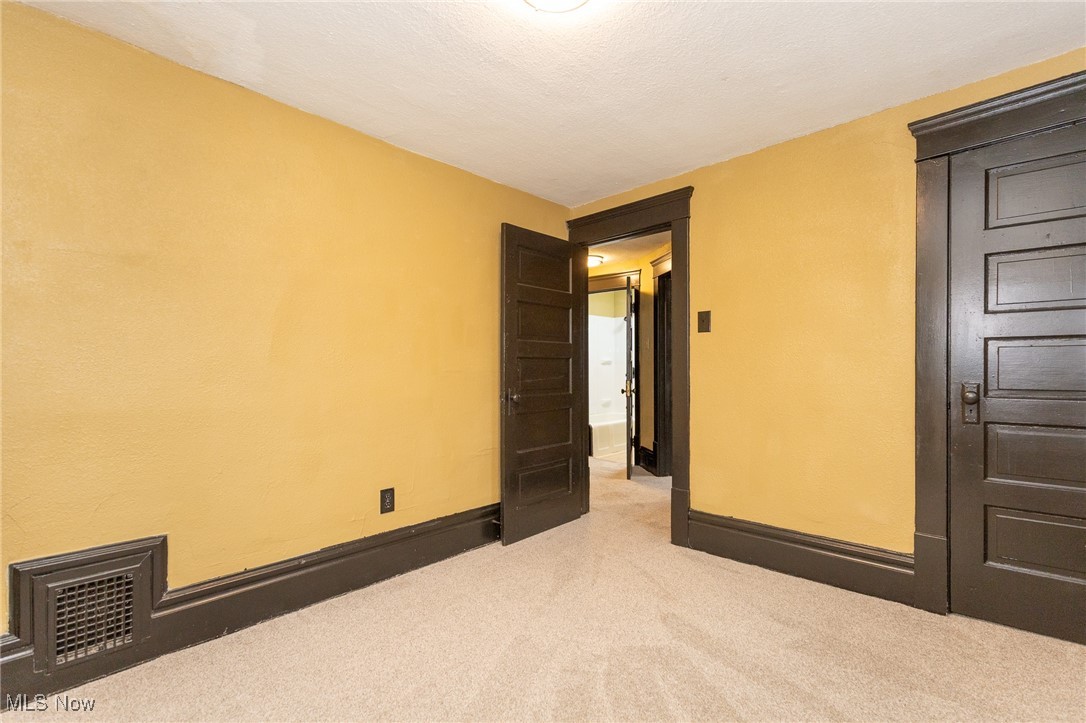 258 Oberlin Court Akron OH 44311