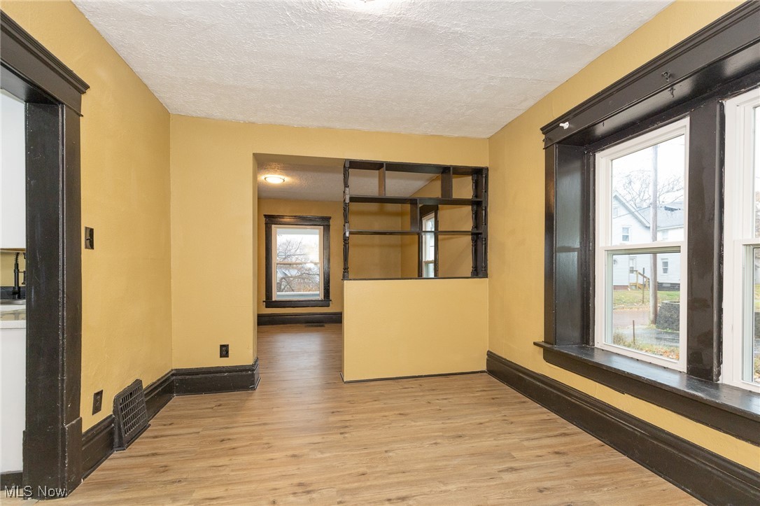 258 Oberlin Court Akron OH 44311