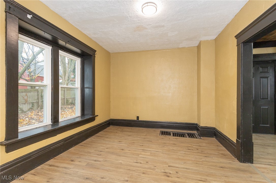 258 Oberlin Court Akron OH 44311