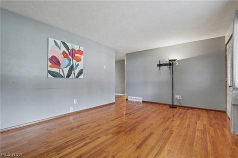 839 Sheffield Road Sheffield Lake OH 44054