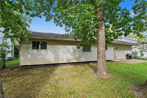 839 Sheffield Road Sheffield Lake OH 44054
