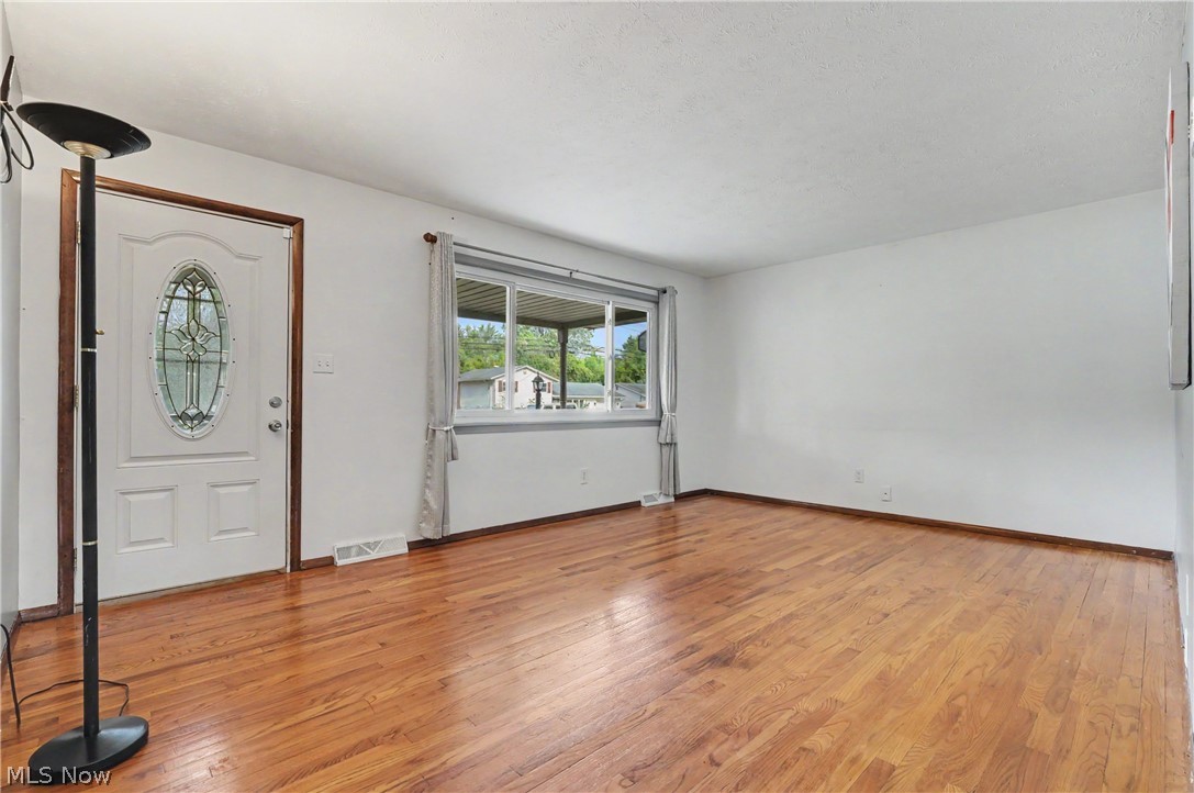 839 Sheffield Road Sheffield Lake OH 44054