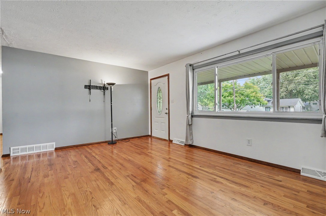 839 Sheffield Road Sheffield Lake OH 44054