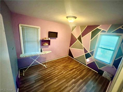 114 Avalon Drive Bedford OH 44146
