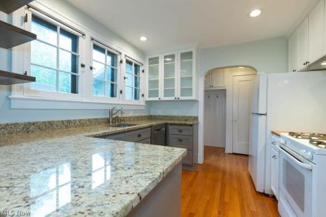 2207 Westminster Road Cleveland Heights OH 44118