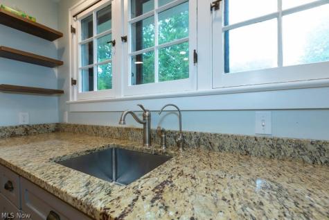 2207 Westminster Road Cleveland Heights OH 44118