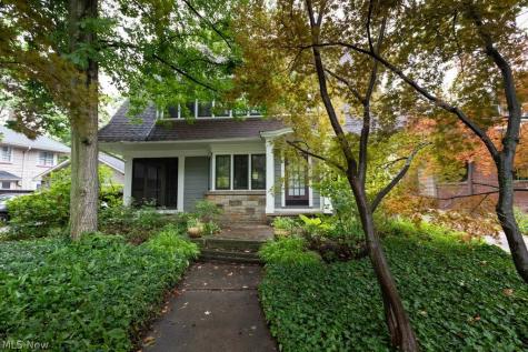 2207 Westminster Road Cleveland Heights OH 44118