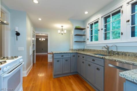 2207 Westminster Road Cleveland Heights OH 44118