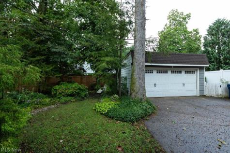 2207 Westminster Road Cleveland Heights OH 44118