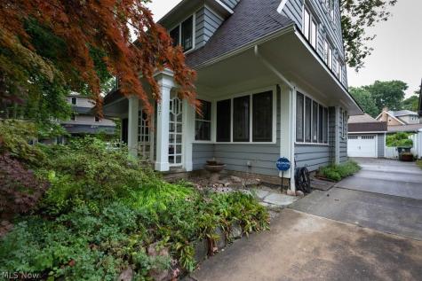 2207 Westminster Road Cleveland Heights OH 44118