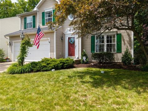 8524 Wayside Drive Olmsted Twp OH 44138