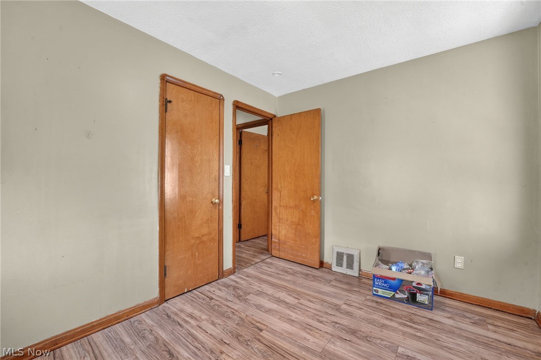 15916 Edgewood Avenue Maple Heights OH 44137