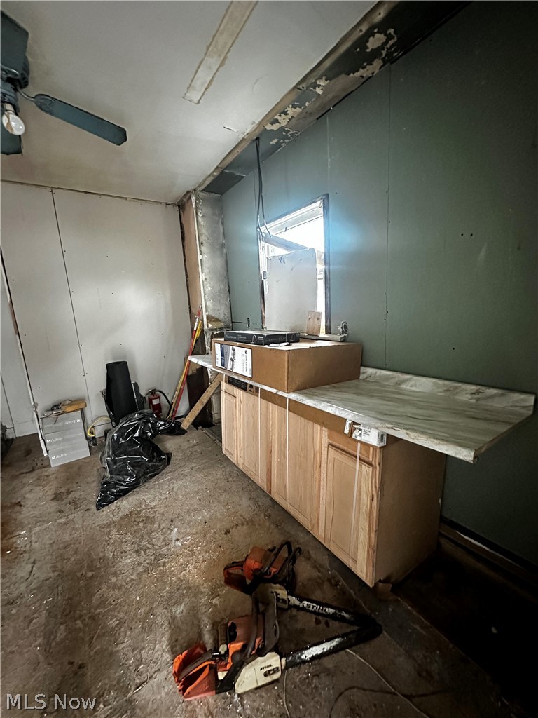 2083 N Taylor Road Cleveland Heights OH 44112