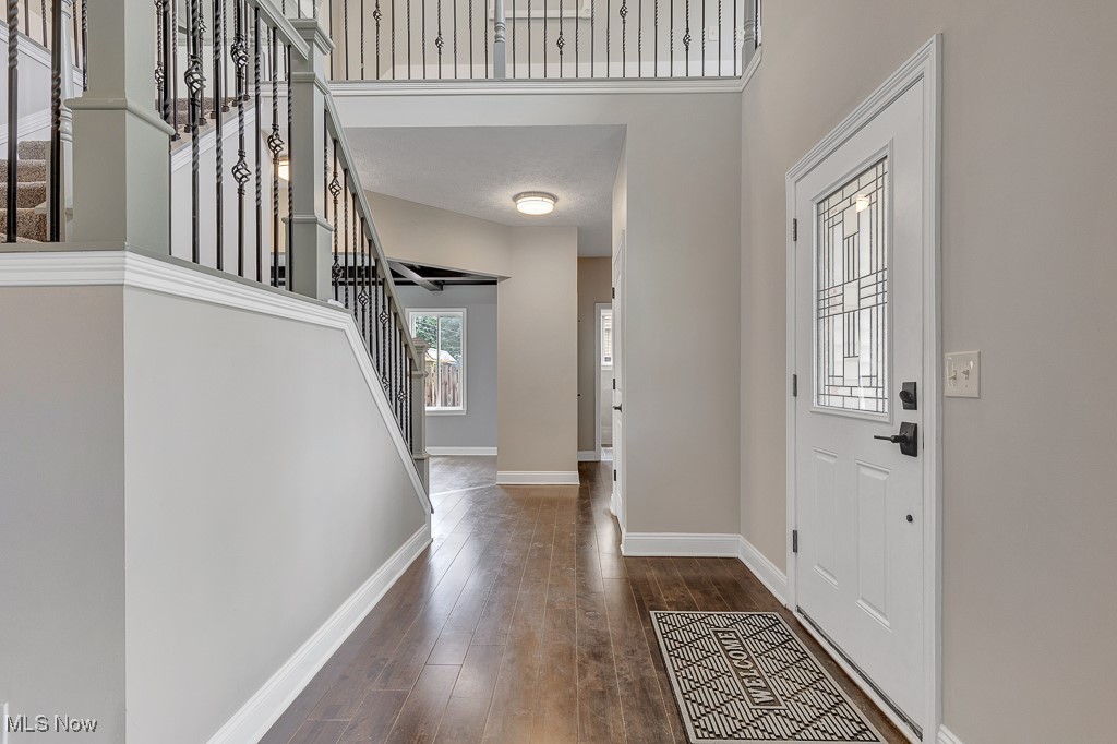 491 Parkside Drive Bay Village OH 44140