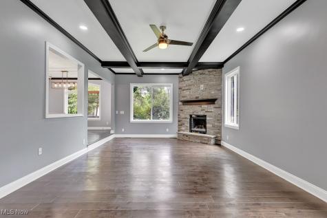 491 Parkside Drive Bay Village OH 44140