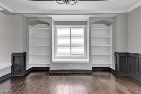 491 Parkside Drive Bay Village OH 44140