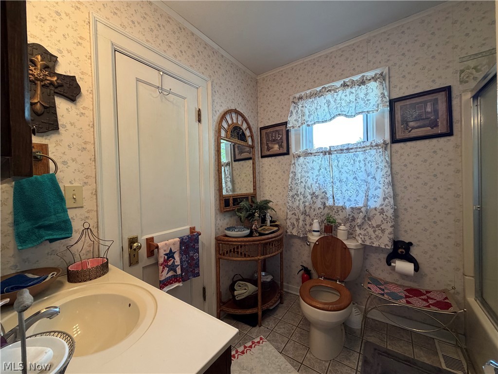 326 N 13th Street Coshocton OH 43812