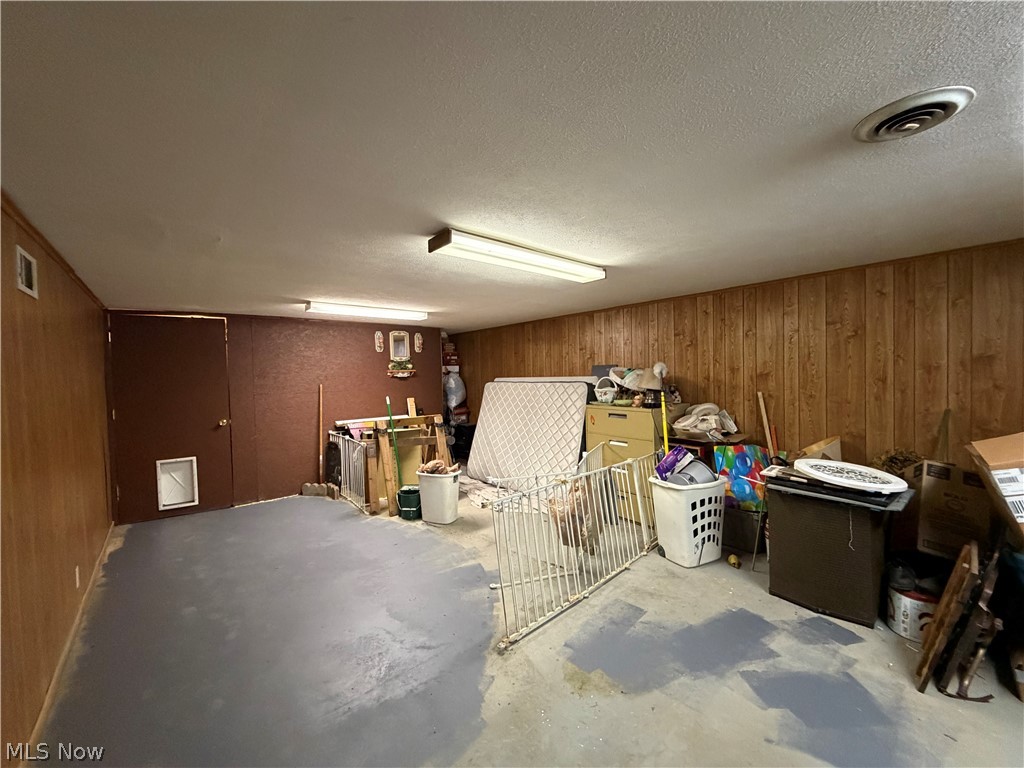 326 N 13th Street Coshocton OH 43812
