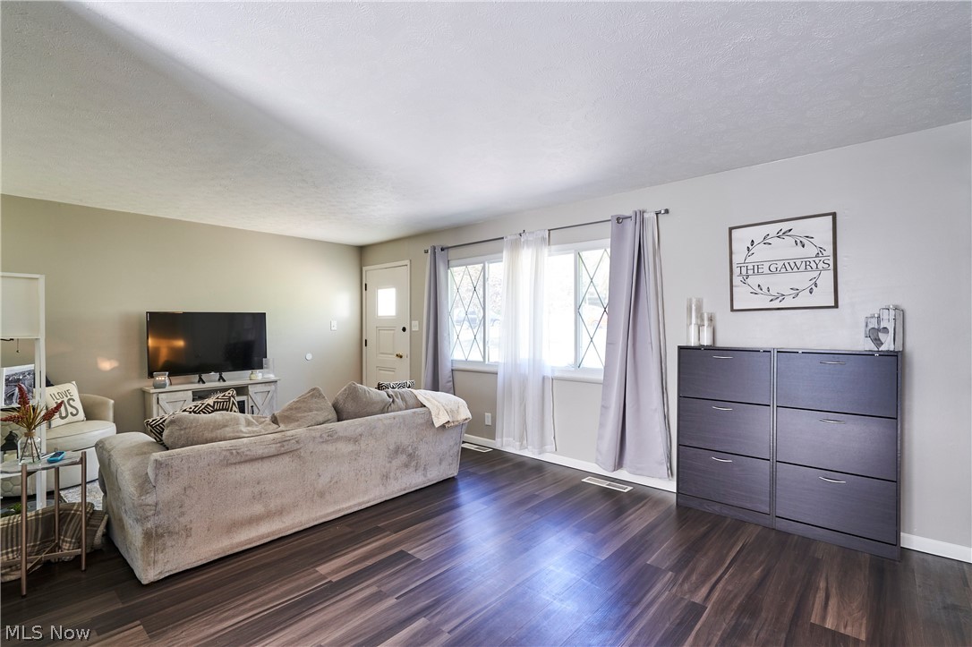 890 Iroquois Run Macedonia OH 44056