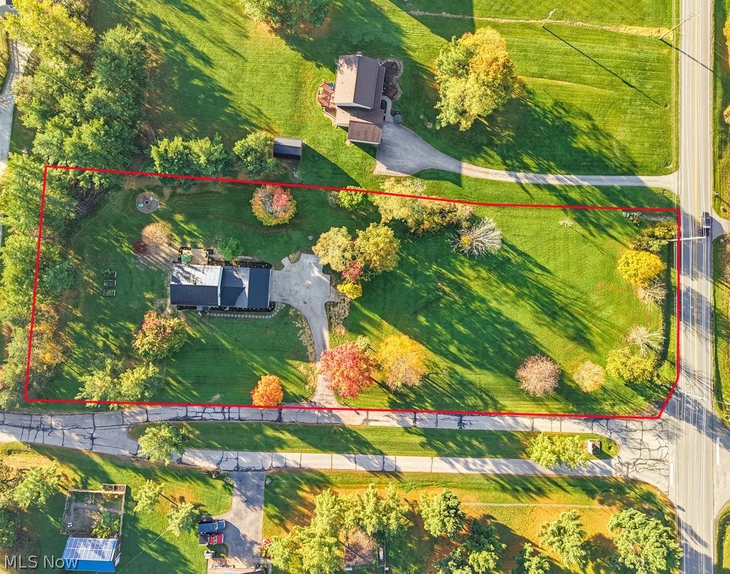 11111 Elk Run Road Chardon OH 44024