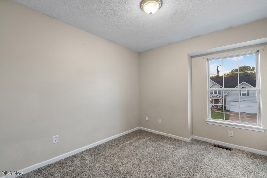 1333 Derbydale Road Akron OH 44306