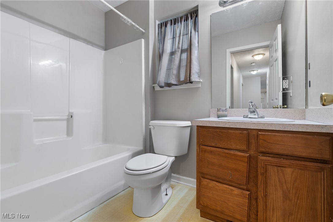 1333 Derbydale Road Akron OH 44306