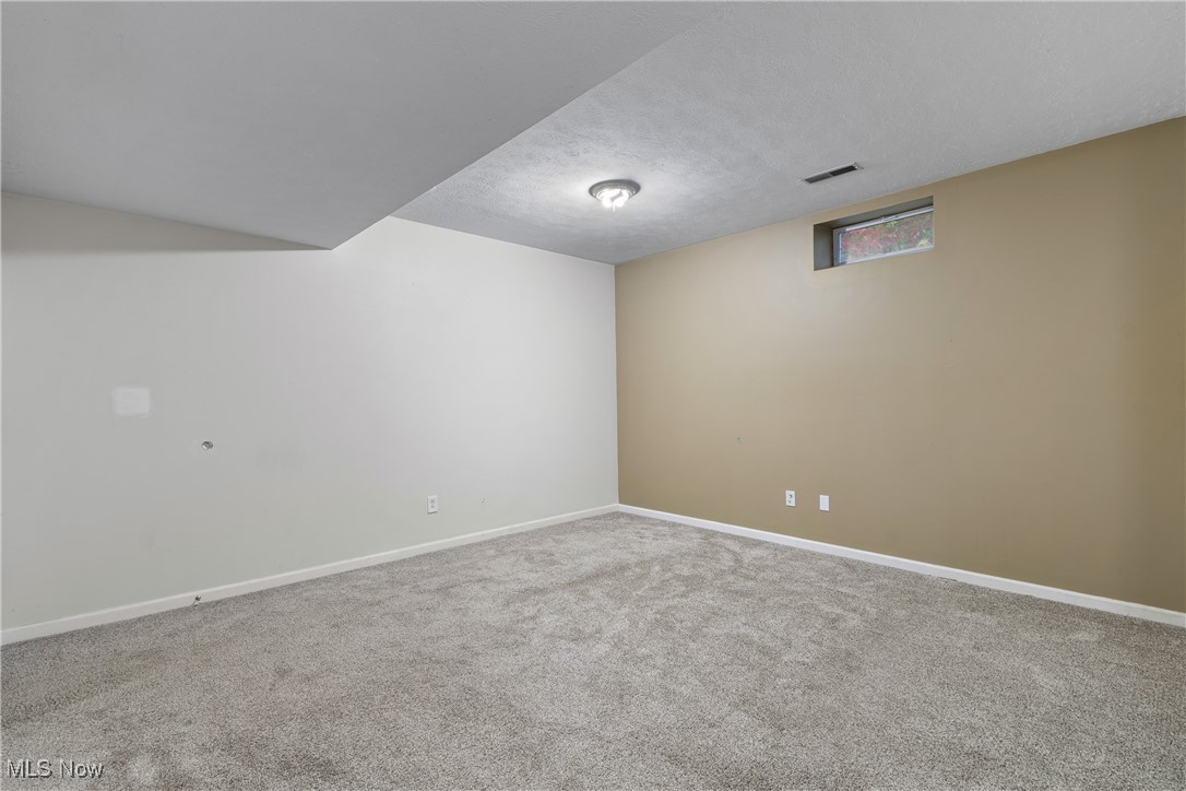 1333 Derbydale Road Akron OH 44306